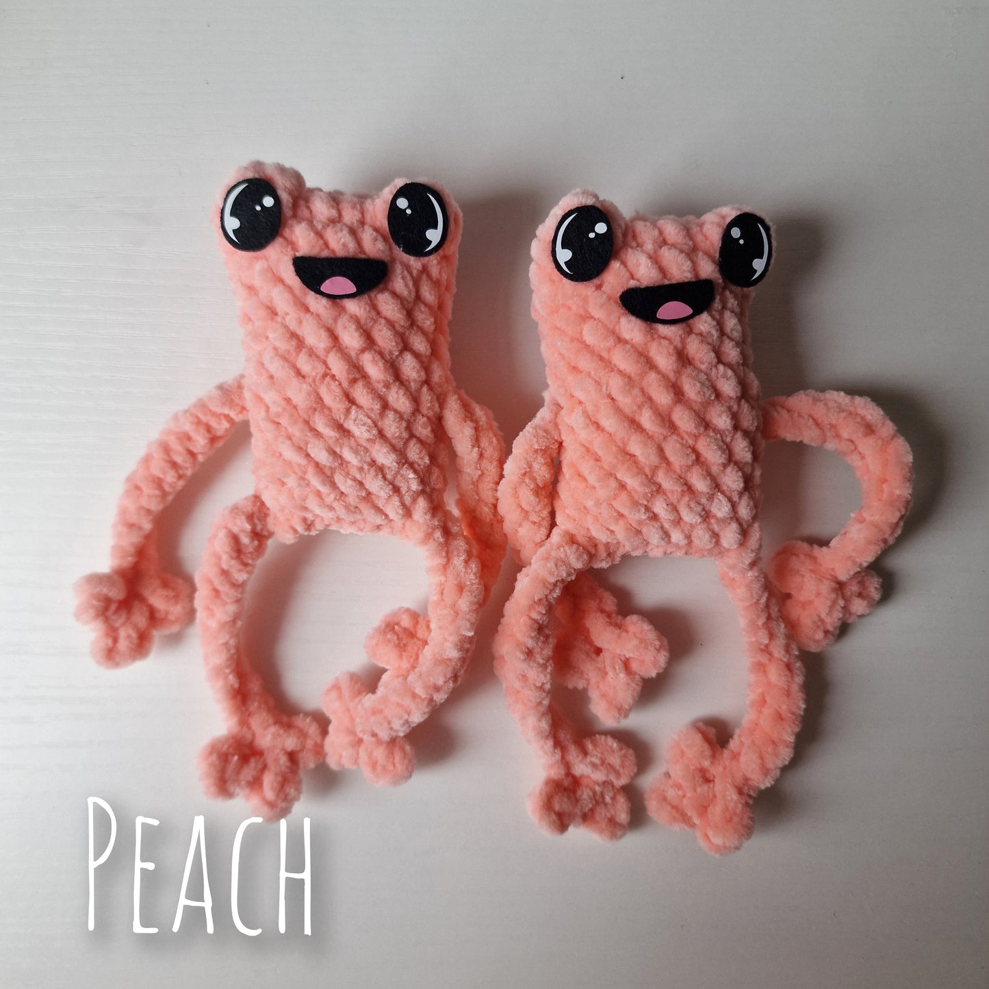 Peach Leggy Frog (1 piece)