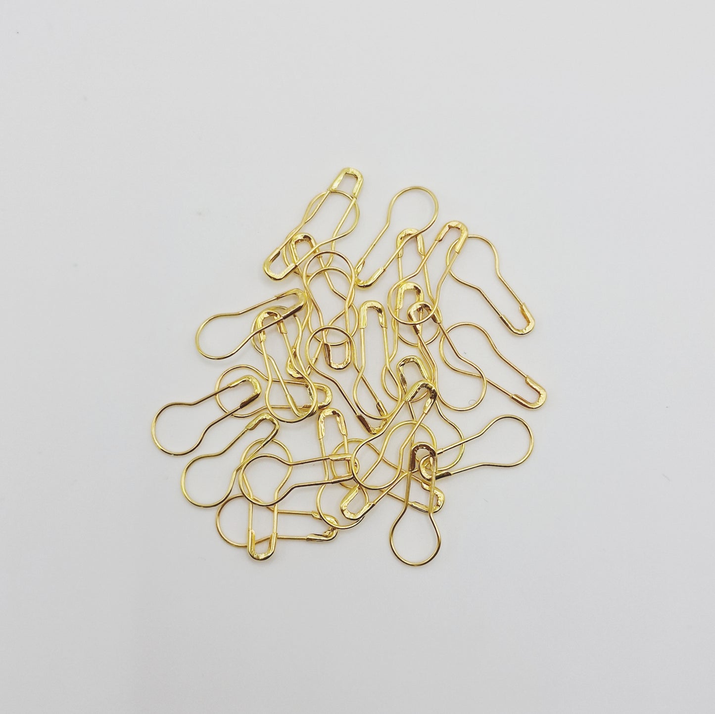 30-Pack Metal Stitch Markers